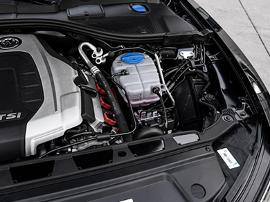 發(fā)動機內(nèi)部